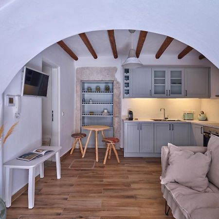 Retreat Paros - The Arch Apartment Екстер'єр фото