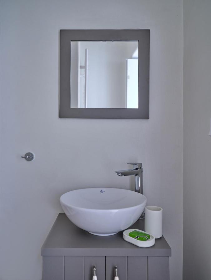 Retreat Paros - The Arch Apartment Екстер'єр фото